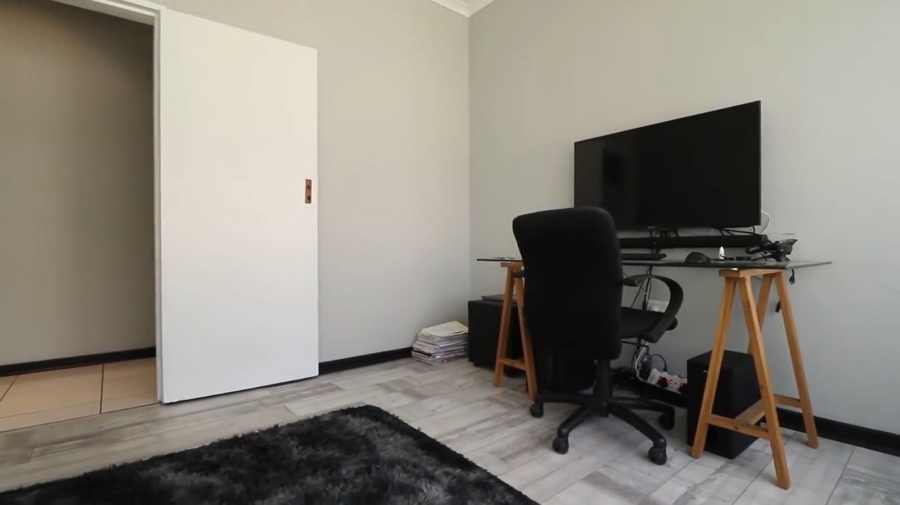 To Let 4 Bedroom Property for Rent in Witfield Gauteng