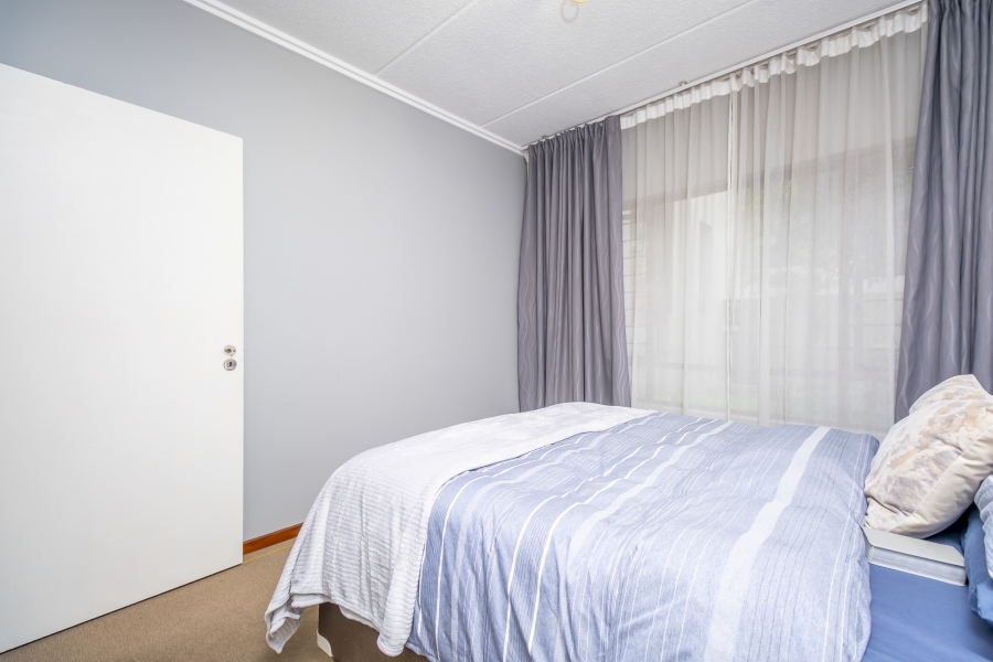 1 Bedroom Property for Sale in Lonehill Gauteng