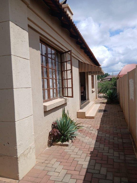 3 Bedroom Property for Sale in Heatherview Gauteng
