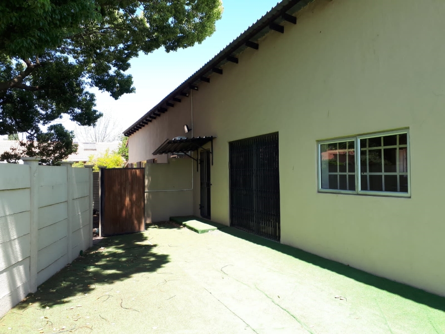 4 Bedroom Property for Sale in Lyttelton Manor Gauteng