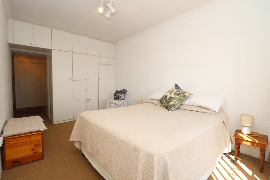 To Let 5 Bedroom Property for Rent in Roodekrans Gauteng