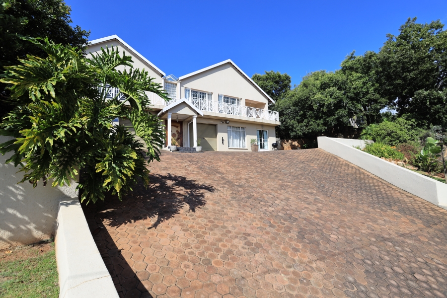 To Let 5 Bedroom Property for Rent in Roodekrans Gauteng