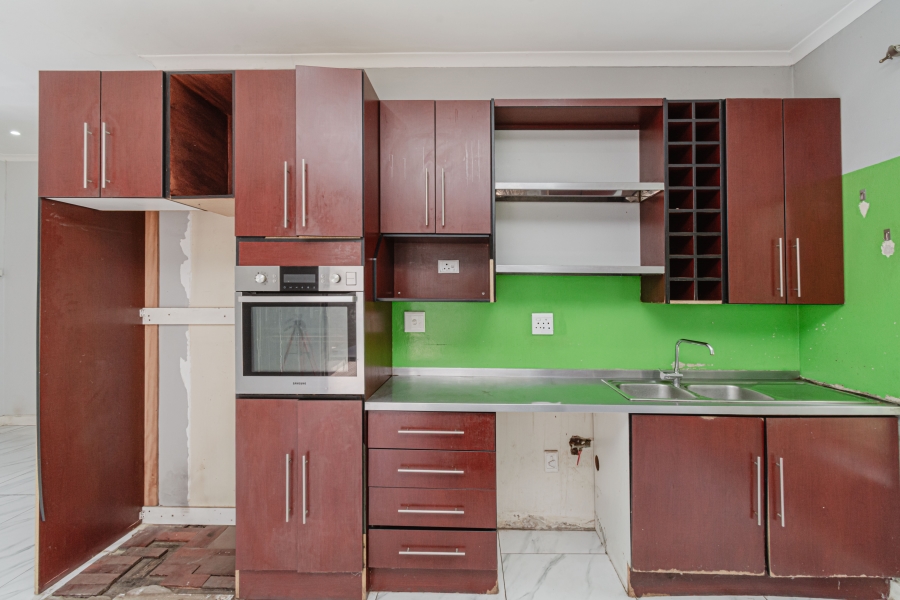 4 Bedroom Property for Sale in Kensington Gauteng