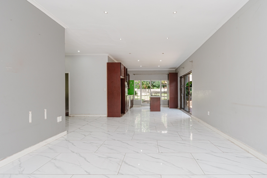 4 Bedroom Property for Sale in Kensington Gauteng