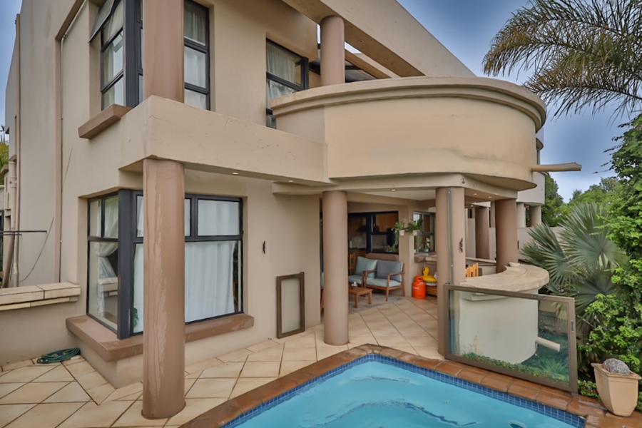 3 Bedroom Property for Sale in Kloofendal Gauteng
