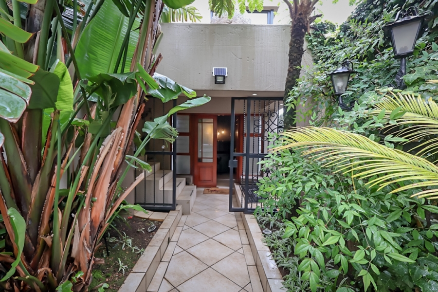 3 Bedroom Property for Sale in Kloofendal Gauteng