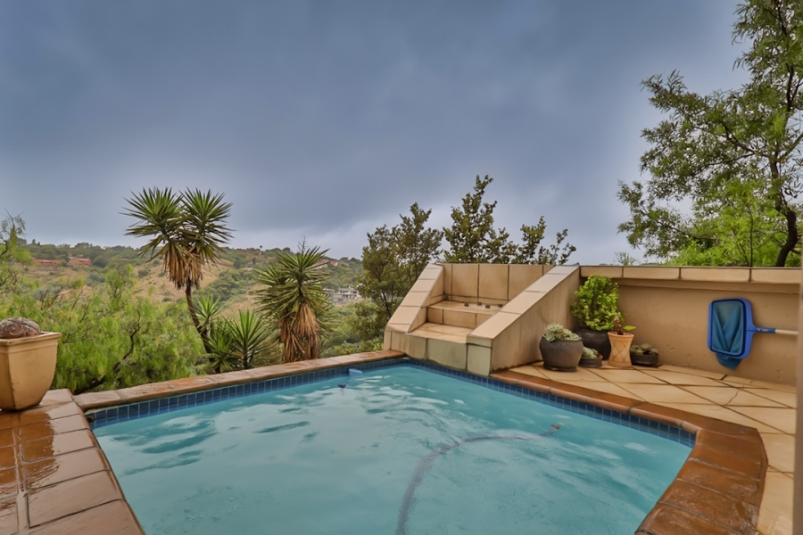 3 Bedroom Property for Sale in Kloofendal Gauteng