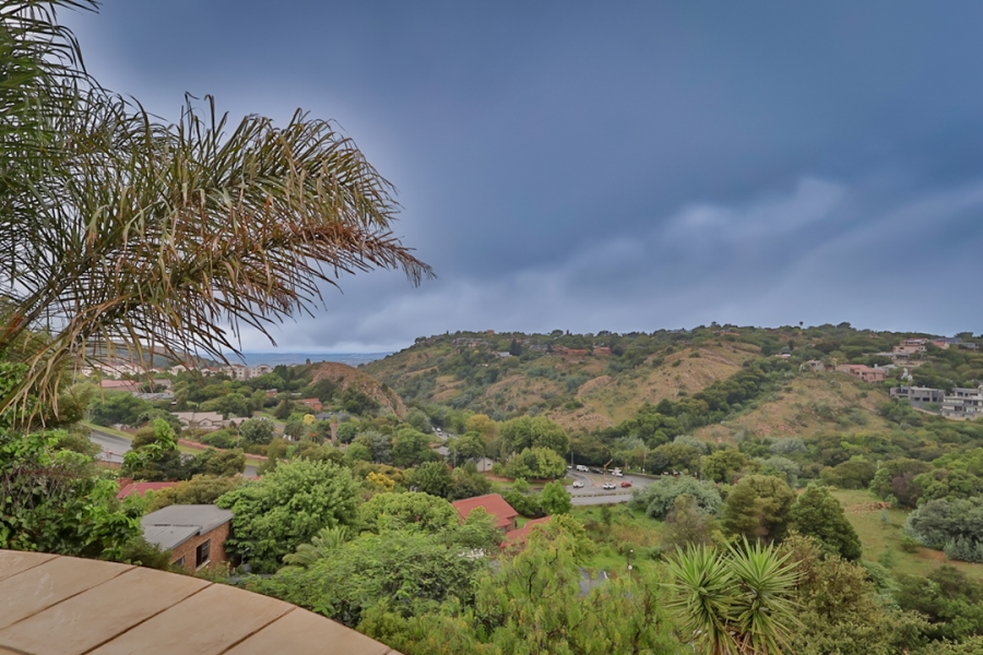 3 Bedroom Property for Sale in Kloofendal Gauteng