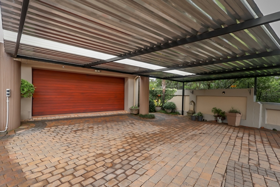 3 Bedroom Property for Sale in Kloofendal Gauteng