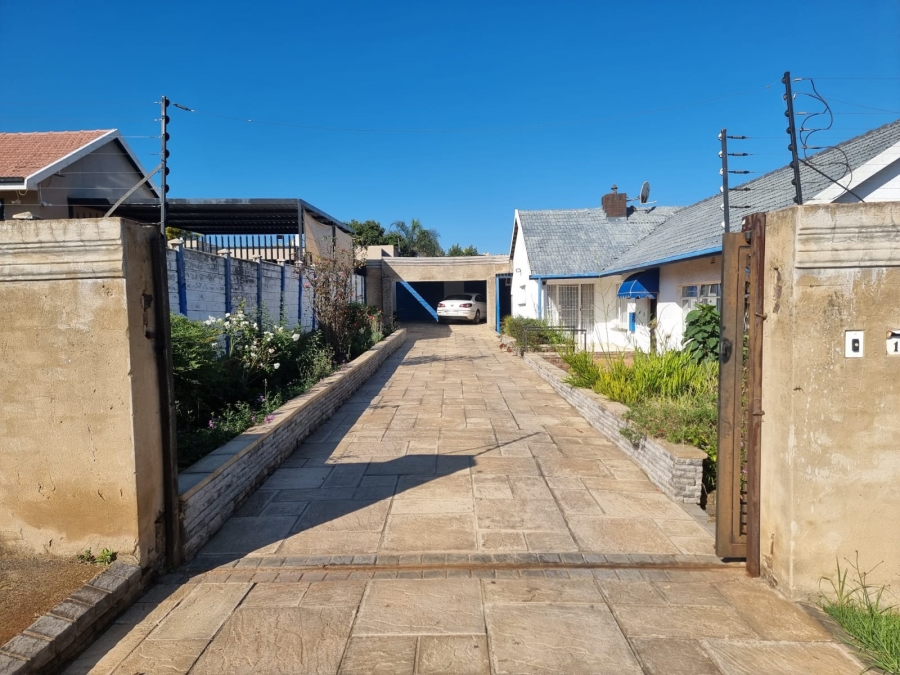 3 Bedroom Property for Sale in Mindalore Gauteng