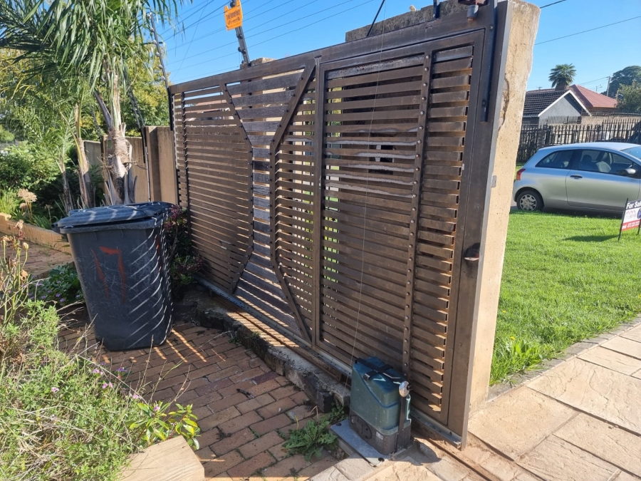 3 Bedroom Property for Sale in Mindalore Gauteng