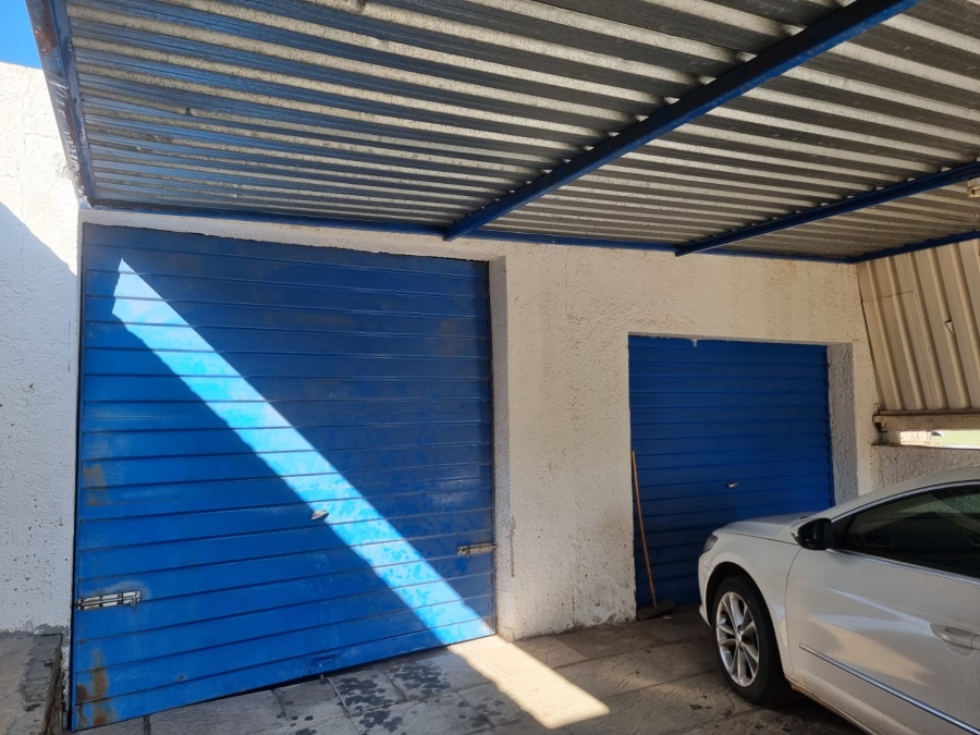 3 Bedroom Property for Sale in Mindalore Gauteng