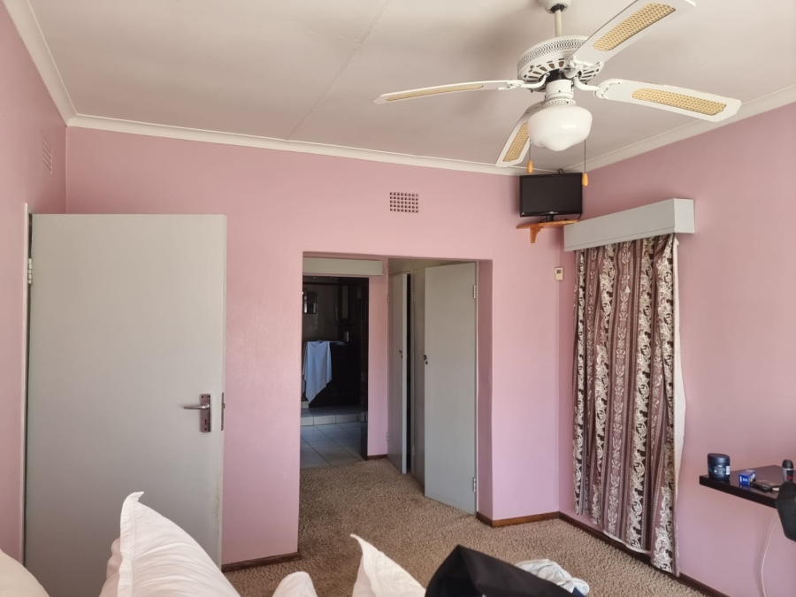 3 Bedroom Property for Sale in Mindalore Gauteng