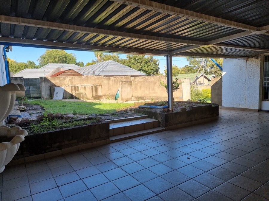 3 Bedroom Property for Sale in Mindalore Gauteng