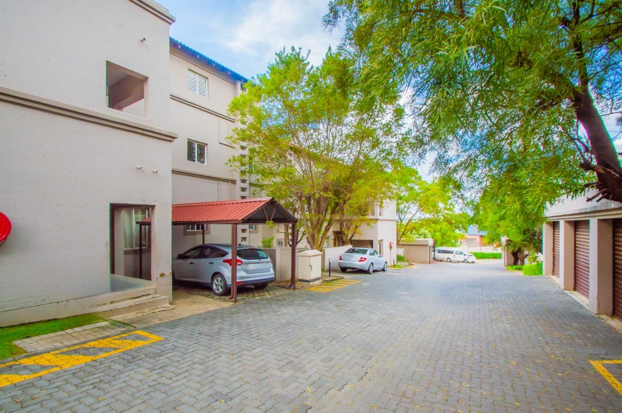 2 Bedroom Property for Sale in Noordhang Gauteng