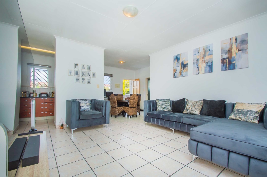 2 Bedroom Property for Sale in Noordhang Gauteng