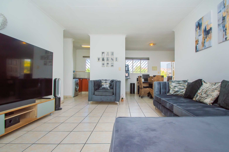 2 Bedroom Property for Sale in Noordhang Gauteng