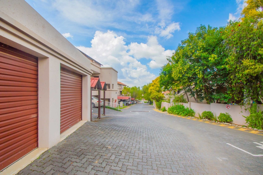 2 Bedroom Property for Sale in Noordhang Gauteng