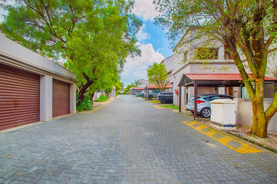 2 Bedroom Property for Sale in Noordhang Gauteng