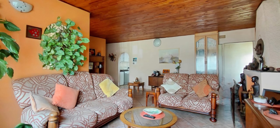 3 Bedroom Property for Sale in Bonaero Park Gauteng