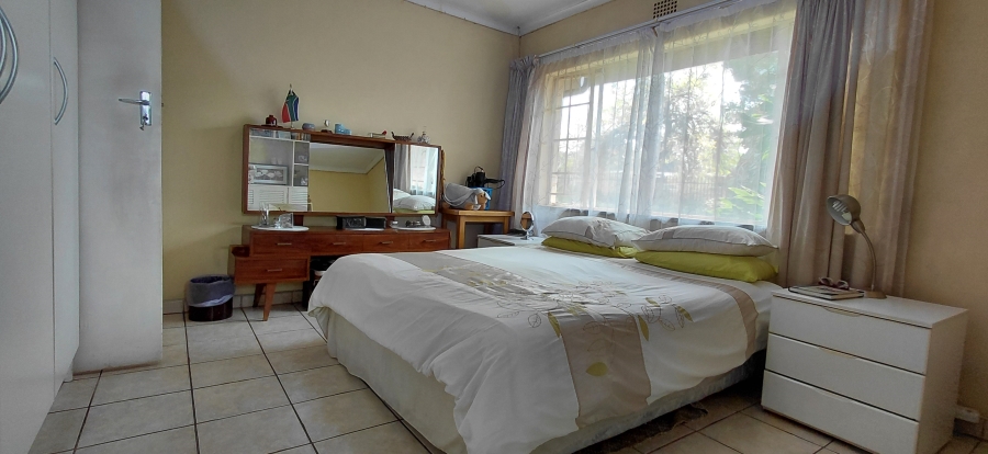 3 Bedroom Property for Sale in Bonaero Park Gauteng