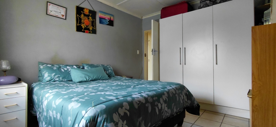 3 Bedroom Property for Sale in Bonaero Park Gauteng