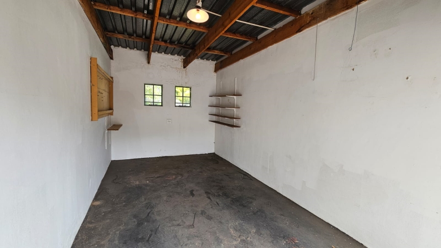 2 Bedroom Property for Sale in Die Hoewes Gauteng