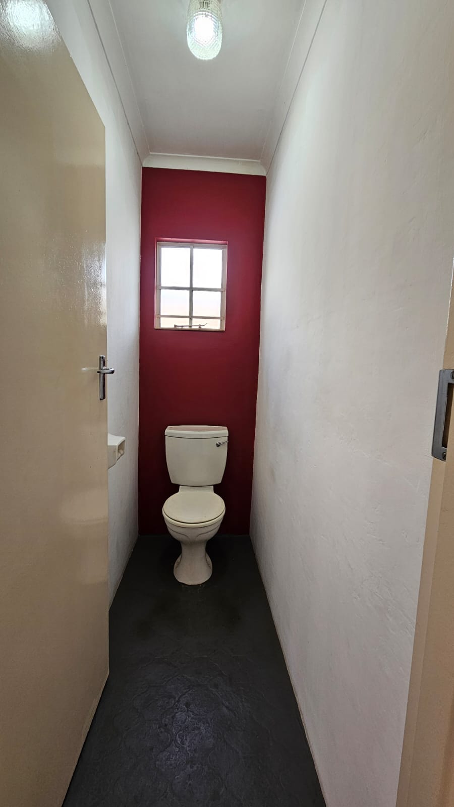 2 Bedroom Property for Sale in Die Hoewes Gauteng