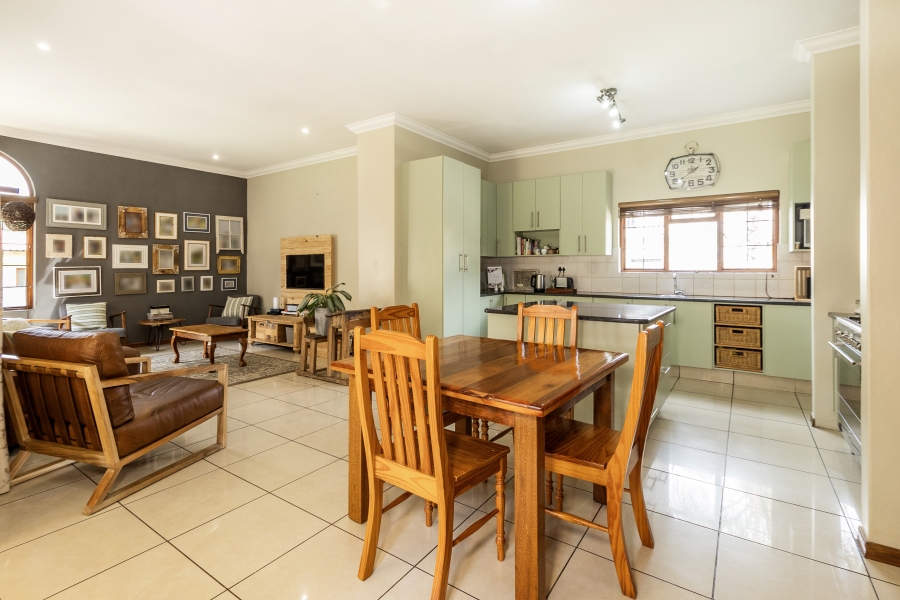 4 Bedroom Property for Sale in Moreleta Park Gauteng