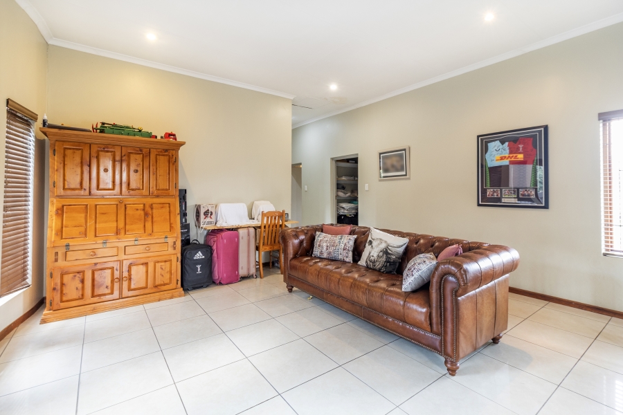 4 Bedroom Property for Sale in Moreleta Park Gauteng