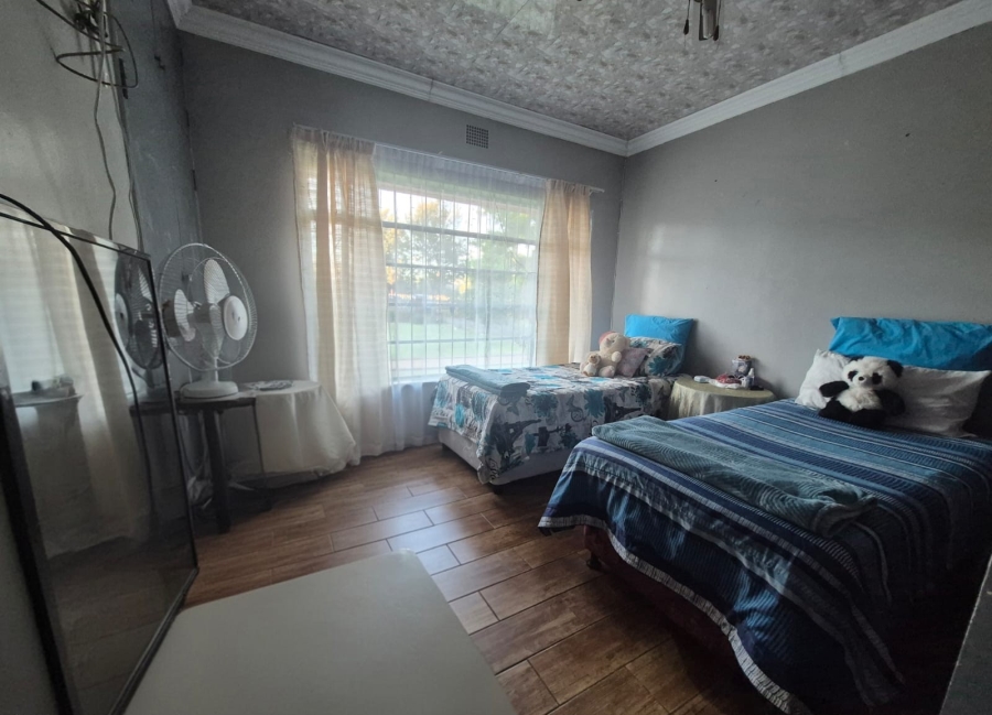 4 Bedroom Property for Sale in Duncanville Gauteng