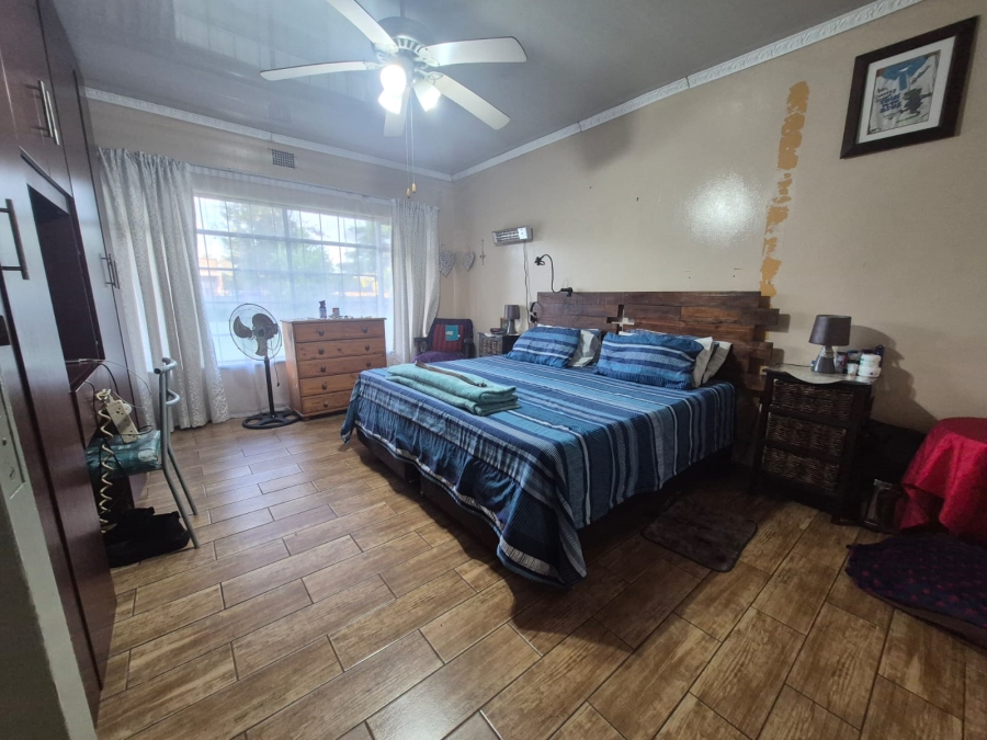 4 Bedroom Property for Sale in Duncanville Gauteng