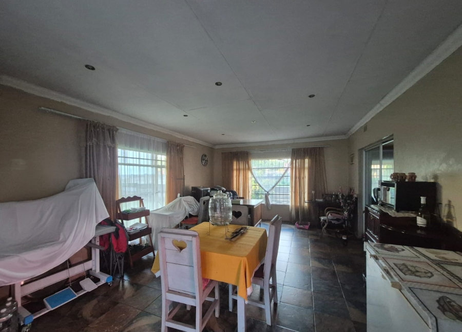 4 Bedroom Property for Sale in Duncanville Gauteng
