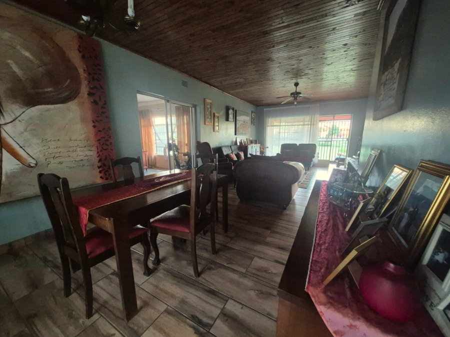 4 Bedroom Property for Sale in Duncanville Gauteng