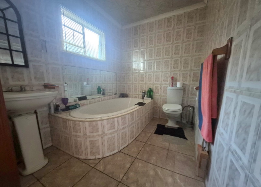4 Bedroom Property for Sale in Duncanville Gauteng