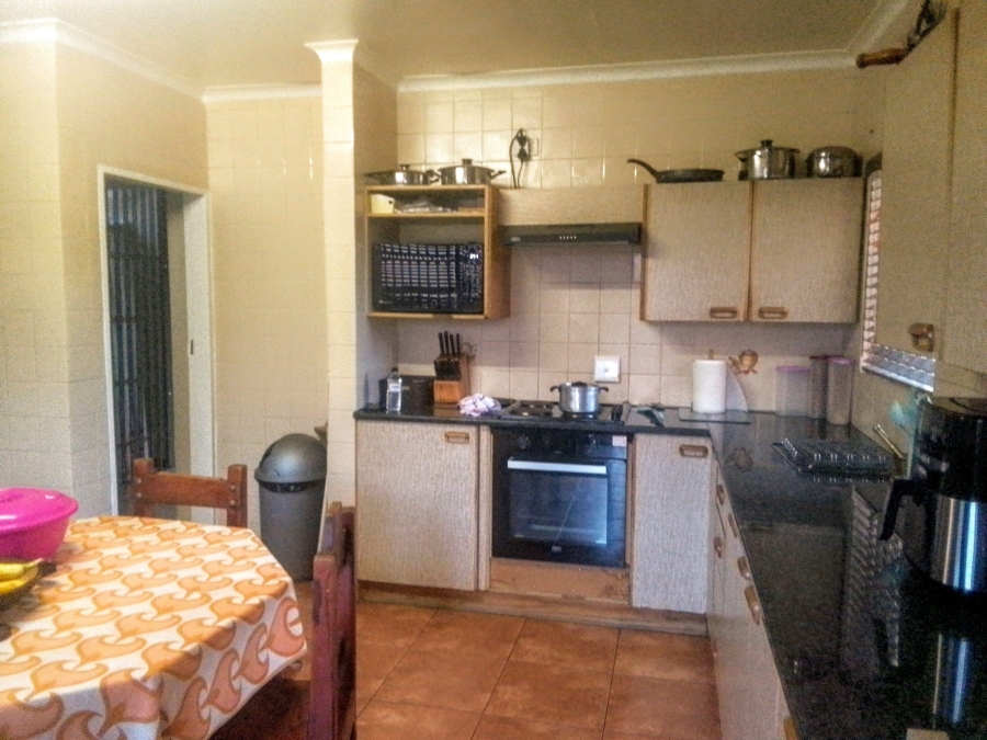 4 Bedroom Property for Sale in Kagiso Gauteng