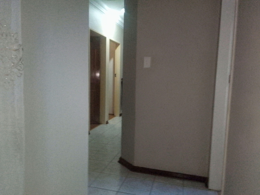 4 Bedroom Property for Sale in Kagiso Gauteng