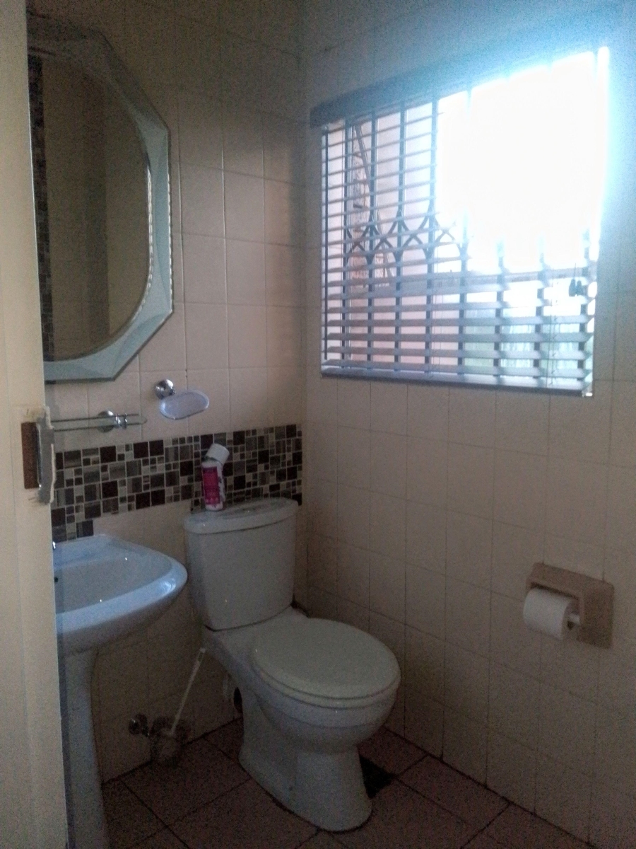 4 Bedroom Property for Sale in Kagiso Gauteng