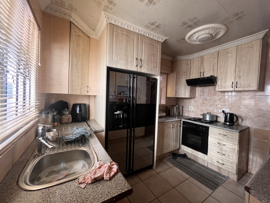 3 Bedroom Property for Sale in Danville Gauteng