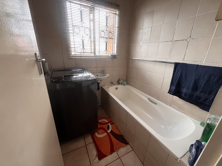 3 Bedroom Property for Sale in Danville Gauteng
