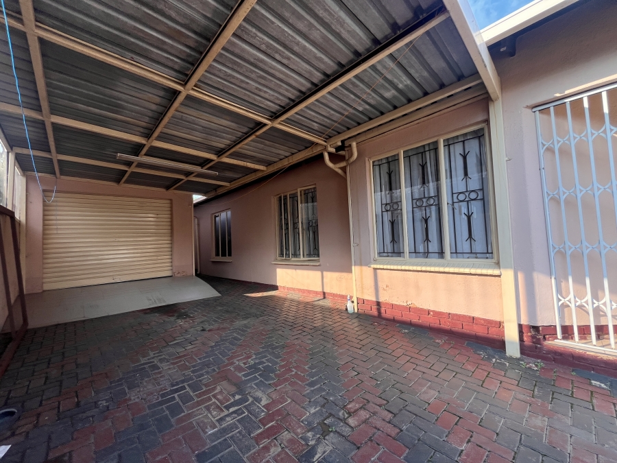 3 Bedroom Property for Sale in Danville Gauteng