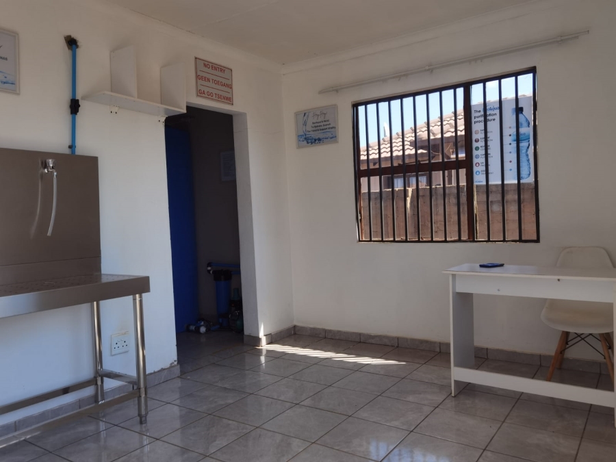 2 Bedroom Property for Sale in The Orchards Gauteng