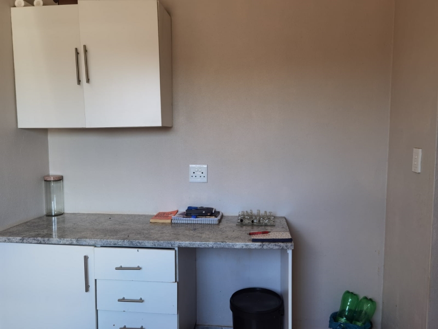 2 Bedroom Property for Sale in The Orchards Gauteng