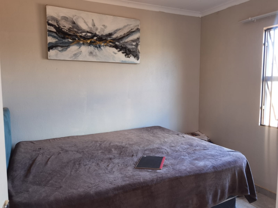 2 Bedroom Property for Sale in The Orchards Gauteng