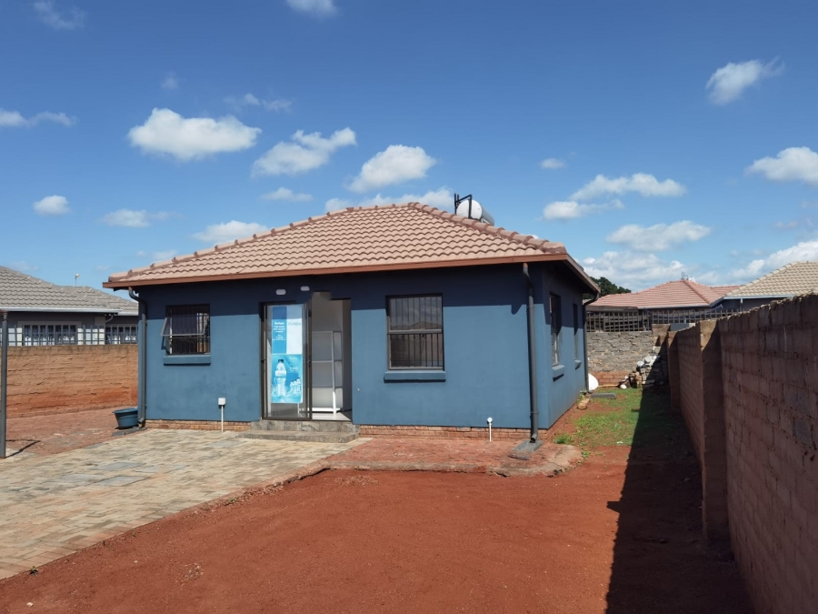 2 Bedroom Property for Sale in The Orchards Gauteng