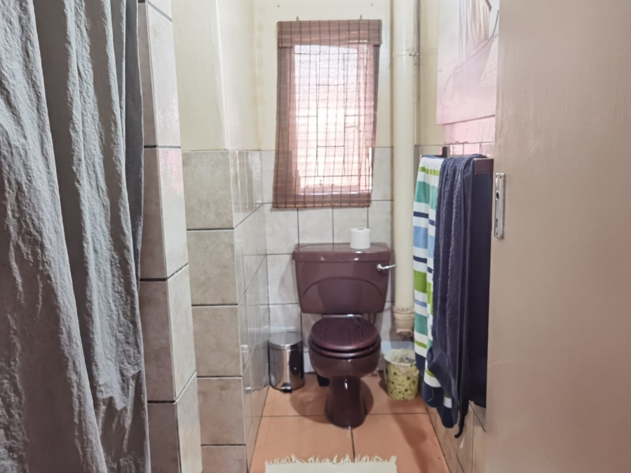 6 Bedroom Property for Sale in Wonderboom Gauteng