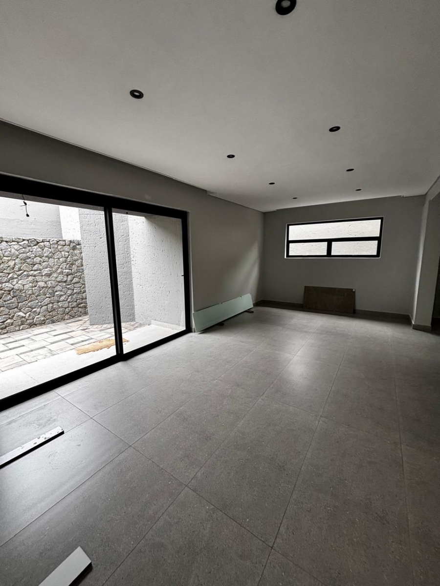 3 Bedroom Property for Sale in Norwood Gauteng