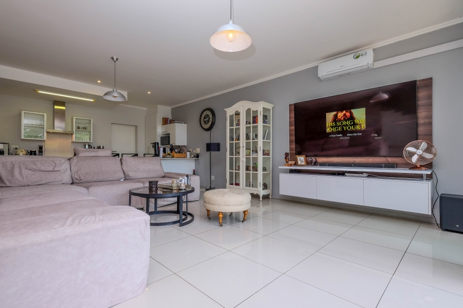 3 Bedroom Property for Sale in Hurlingham Gauteng