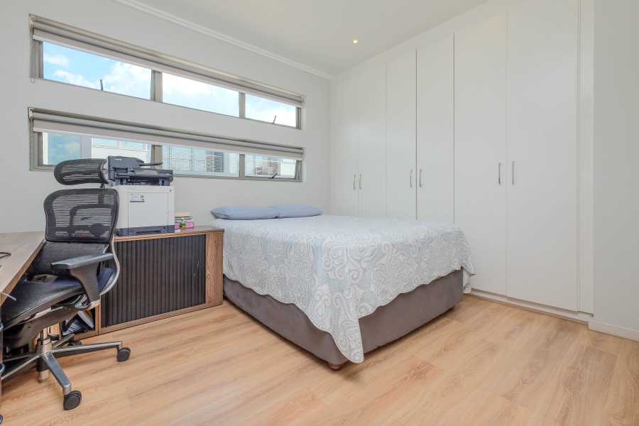 3 Bedroom Property for Sale in Hurlingham Gauteng