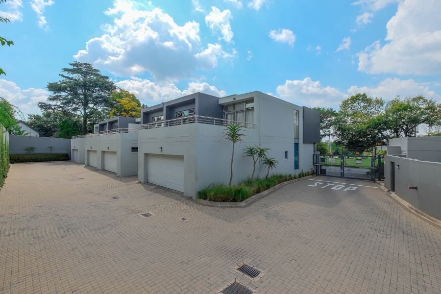 3 Bedroom Property for Sale in Hurlingham Gauteng